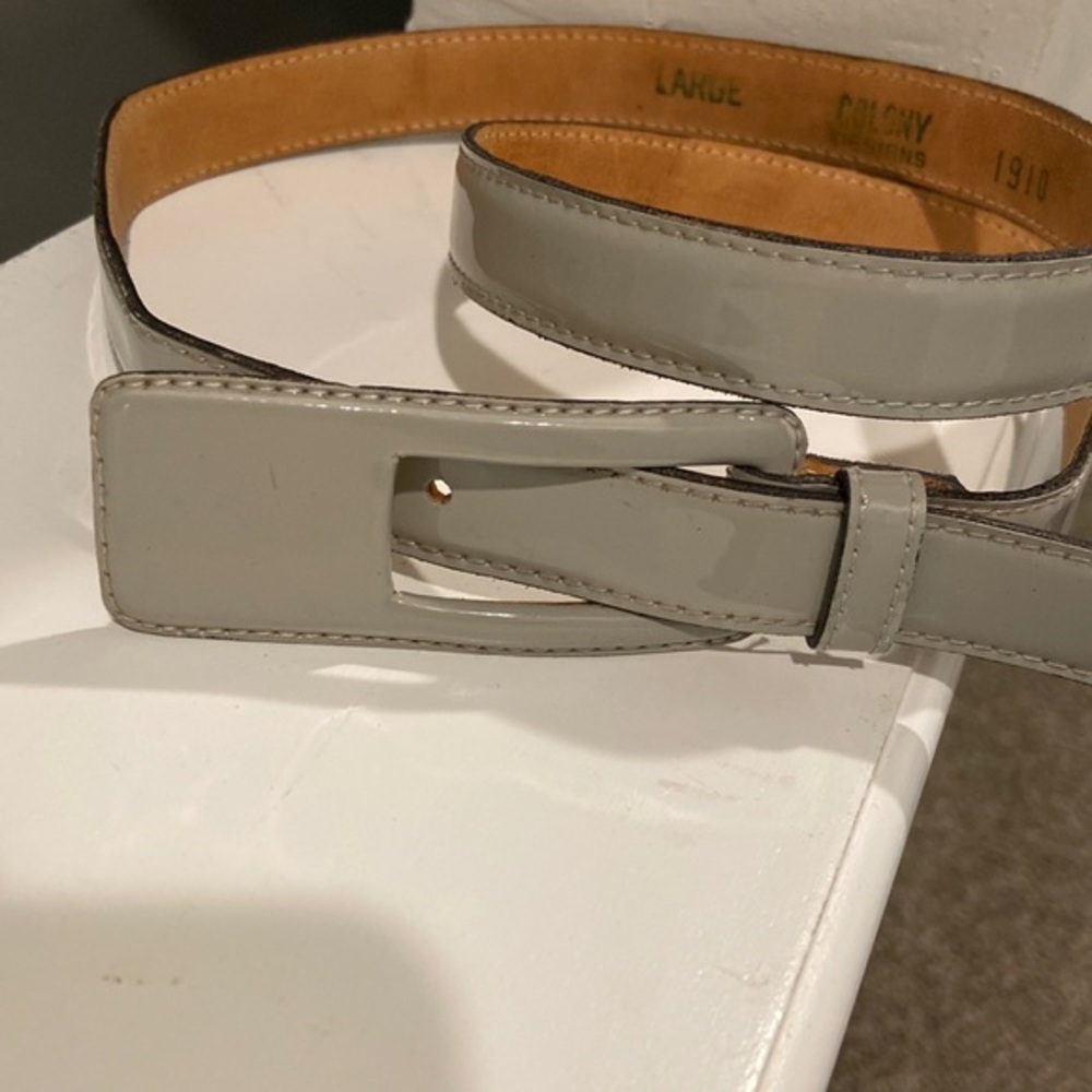 Gray vintage patten leather belt